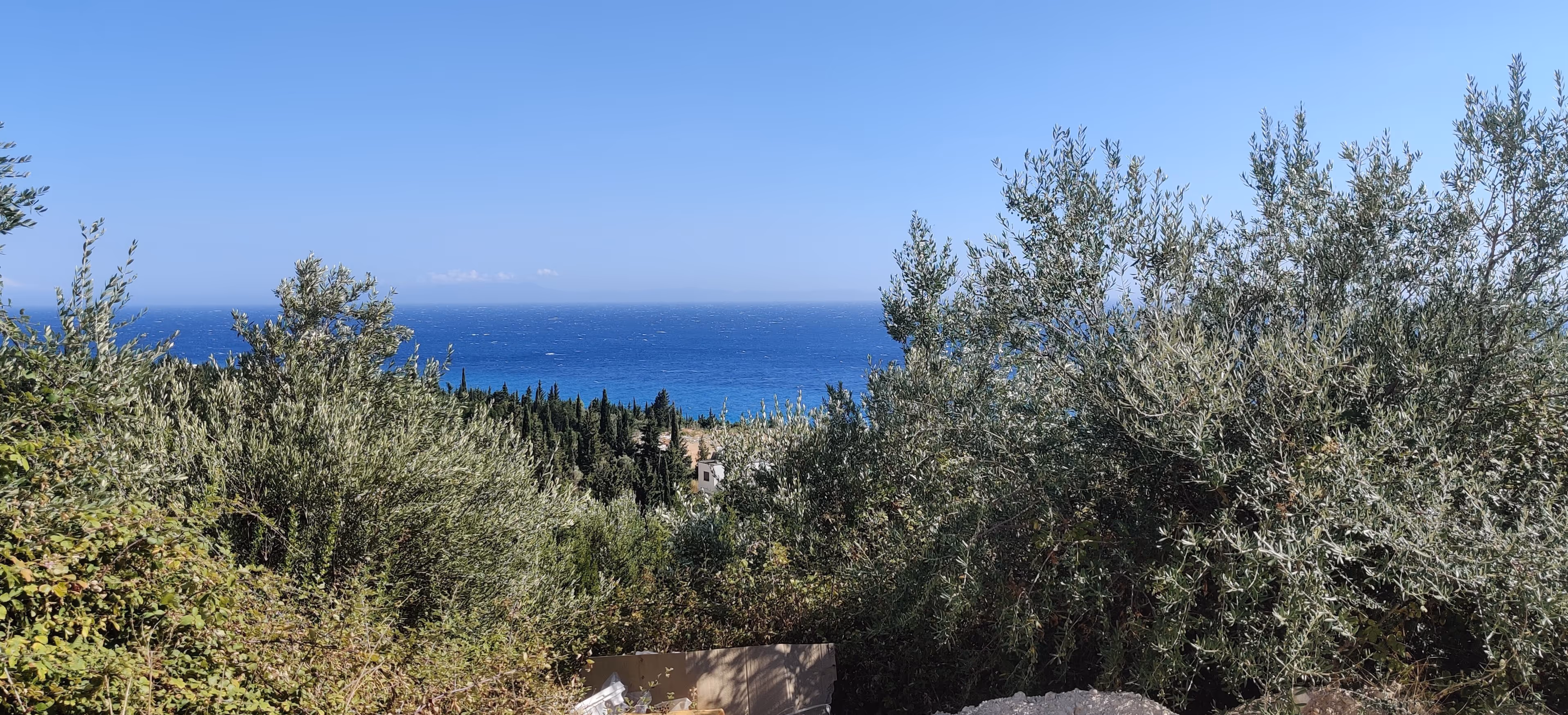 Dhermi Hotel